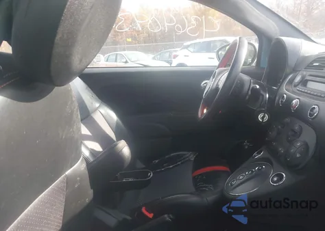 2015 Fiat 500E Battery Electric из США, поврежденный, VIN 3C3CFFGE6FT756576